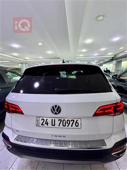 فولكسفاغن تاوس